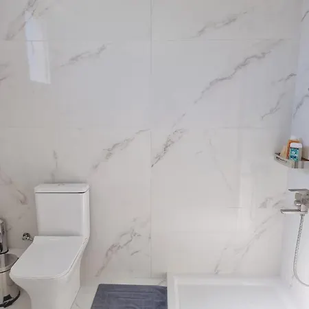 Athena South Crete 아파트